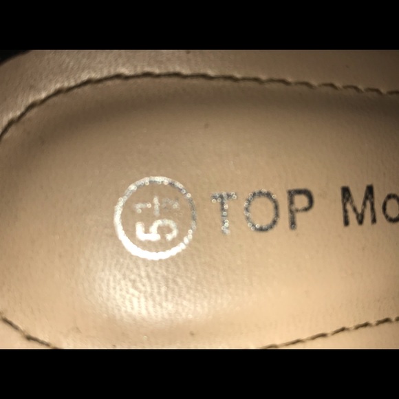 high heels - Picture 2 of 2